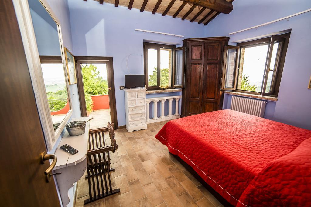 Saludecio Agriturismo Corte Decia الغرفة الصورة